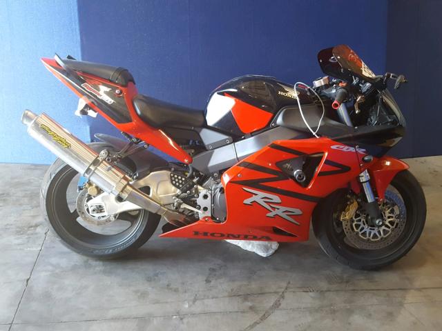 JH2SC50023M100084 - 2003 HONDA CBR900 RR RED photo 9