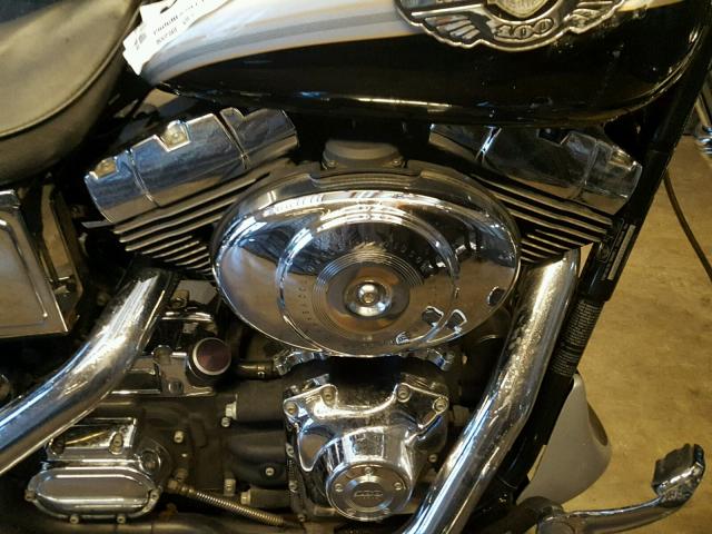 1HD1GEV133K329491 - 2003 HARLEY-DAVIDSON FXDWG SILVER photo 7