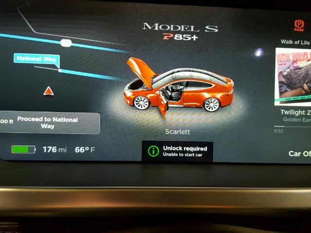 5YJSA1DP2DFP13024 - 2013 TESLA MODEL S RED photo 8