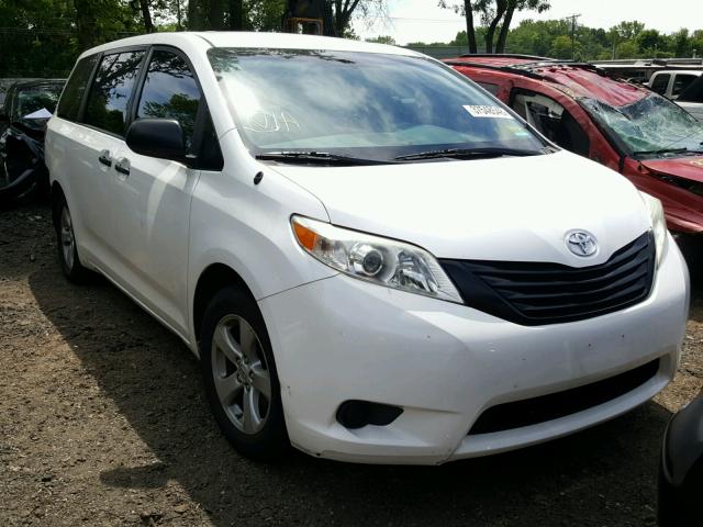 5TDZK3DC5BS150144 - 2011 TOYOTA SIENNA BAS WHITE photo 1