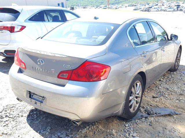 JNKCV61F69M352525 - 2009 INFINITI G37 GRAY photo 4