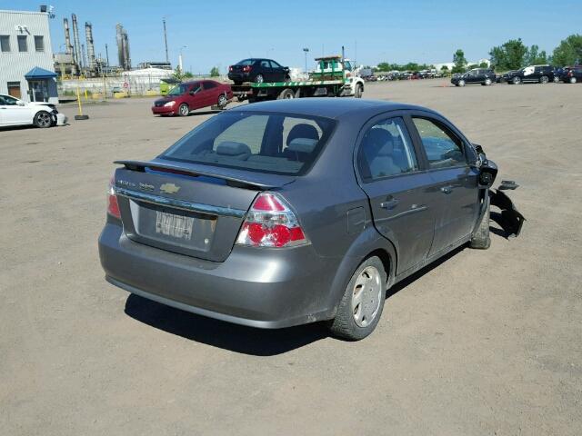 3G1TV55E79L126610 - 2009 CHEVROLET AVEO LS GRAY photo 4