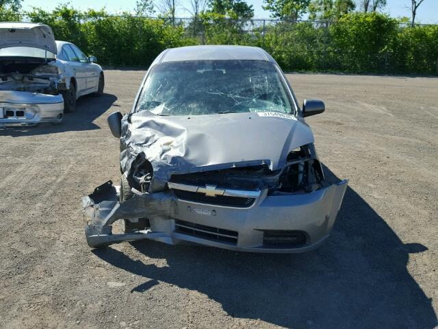 3G1TV55E79L126610 - 2009 CHEVROLET AVEO LS GRAY photo 9