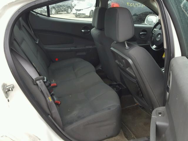 2G2WS542851143825 - 2005 PONTIAC GRAND PRIX WHITE photo 6