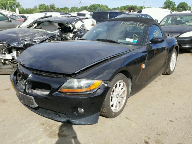 4USBT33483LS41740 - 2003 BMW Z4 2.5 BLACK photo 2