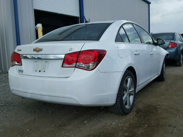 1G1PG5SC8C7126013 - 2012 CHEVROLET CRUZE LT WHITE photo 4