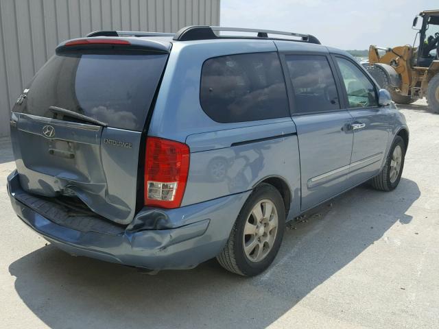 KNDMC233476019166 - 2007 HYUNDAI ENTOURAGE BLUE photo 4