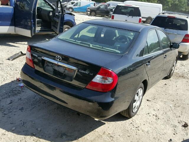 4T1BE32K52U096838 - 2002 TOYOTA CAMRY LE შავი ფოტო 4