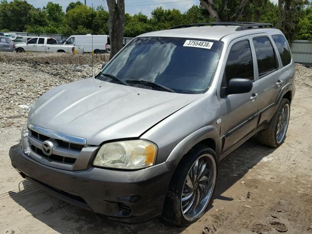 4F2YZ02Z16KM19086 - 2006 MAZDA TRIBUTE I SILVER photo 2