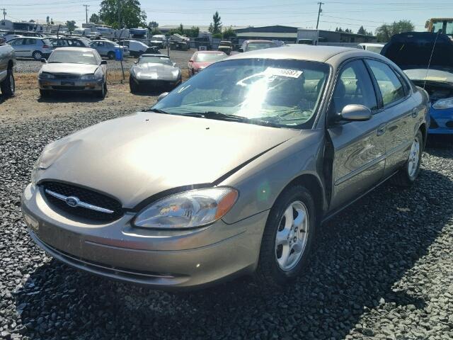 1FAFP53U82G101689 - 2002 FORD TAURUS BEIGE photo 2