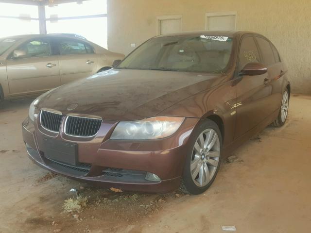 WBAVB175X6NK32265 - 2006 BMW 325 I AUTO PURPLE photo 2