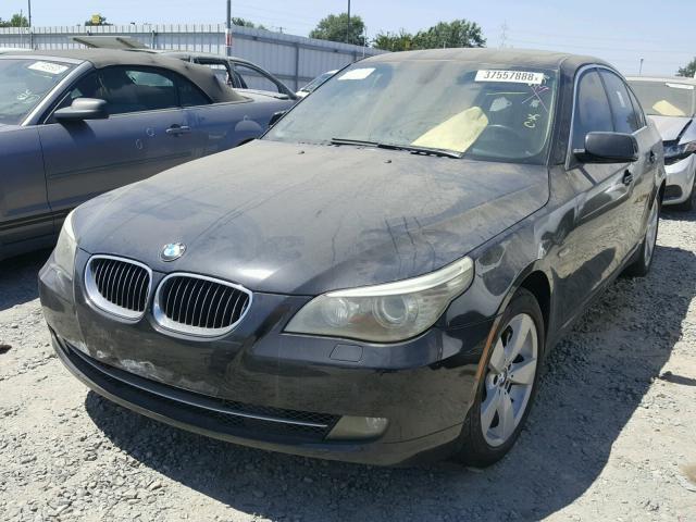 WBANV13558CZ59602 - 2008 BMW 528 XI BLACK photo 2