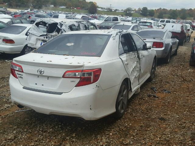 4T1BK1FK3CU518047 - 2012 TOYOTA CAMRY SE WHITE photo 4