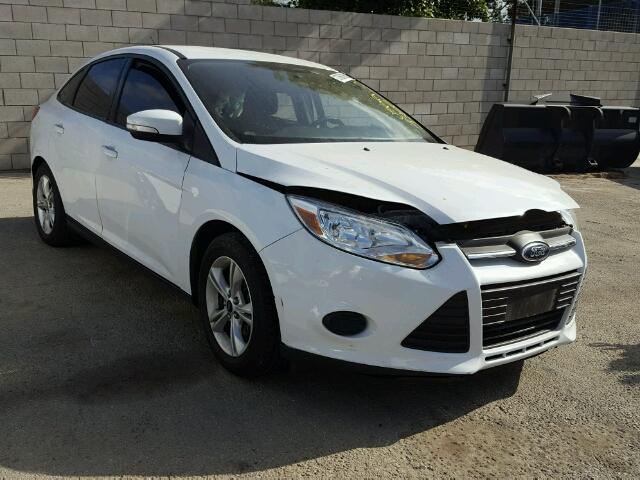 1FADP3F2XEL453478 - 2014 FORD FOCUS SE WHITE photo 1