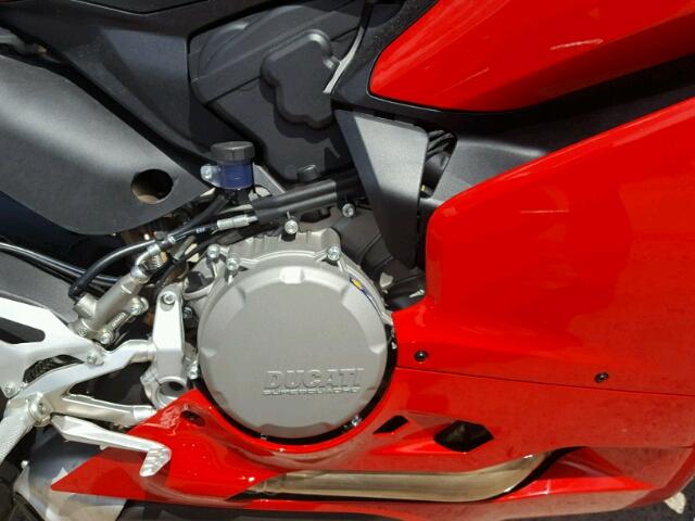 ZDM14B1WXGB003000 - 2016 DUCATI SUPERBIKE RED photo 7