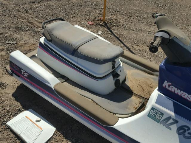 KAW48498B090 - 1990 KAWASAKI JET SKI TWO TONE photo 6