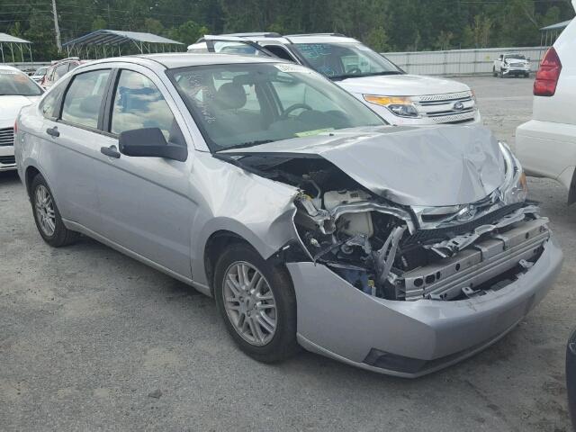 1FAHP35N59W163070 - 2009 FORD FOCUS SILVER photo 1