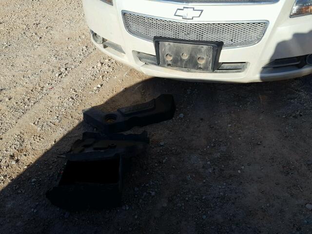 1G1ZE5E70BF335554 - 2011 CHEVROLET MALIBU LTZ 白色 照片 9