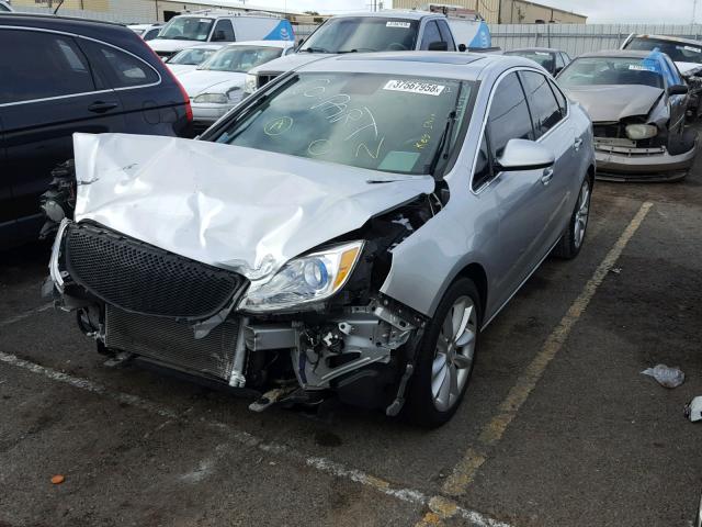 1G4PR5SK1D4130380 - 2013 BUICK VERANO CON SILVER photo 2