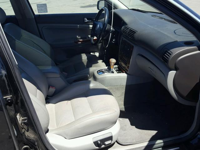 WVWTH63B83P352468 - 2003 VOLKSWAGEN PASSAT GLX 黑色 照片 5