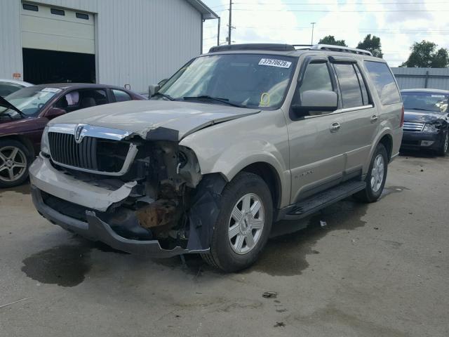 5LMFU28R84LJ16296 - 2004 LINCOLN NAVIGATOR TAN photo 2