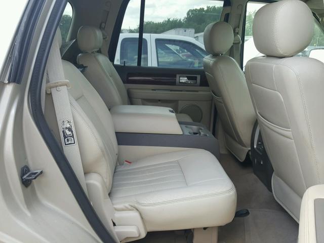 5LMFU28R84LJ16296 - 2004 LINCOLN NAVIGATOR TAN photo 6