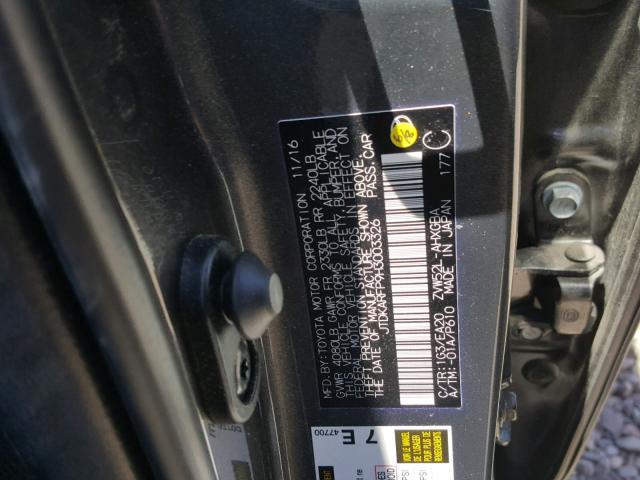 JTDKARFP9H3003326 - 2017 TOYOTA PRIUS PRIM ნაცრისფერი ფოტო 10