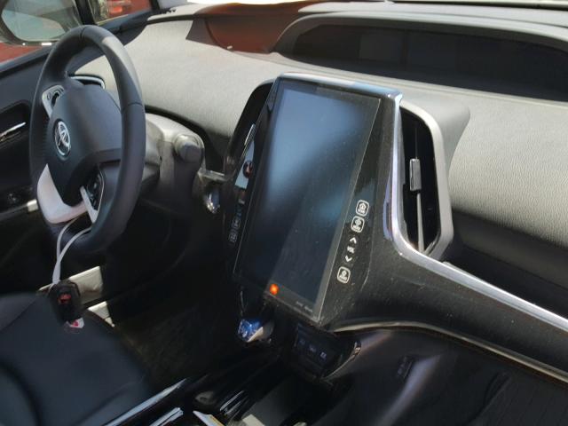 JTDKARFP9H3003326 - 2017 TOYOTA PRIUS PRIM ნაცრისფერი ფოტო 9