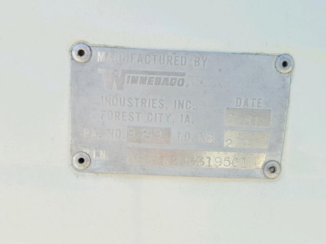 1GBJP37W2B3319501 - 1981 CHEVROLET P30 WHITE photo 10