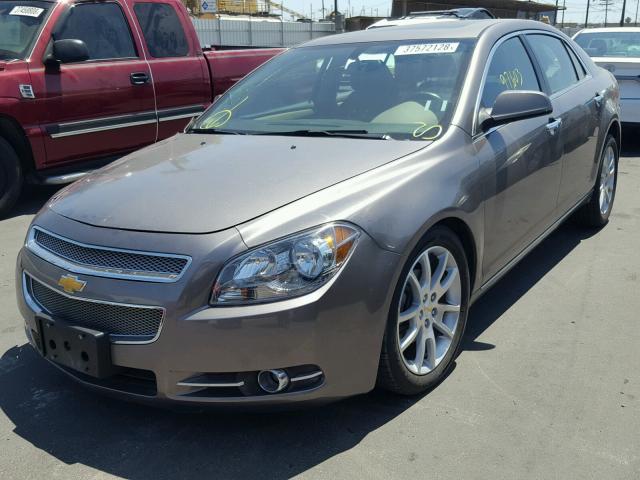 1G1ZE5E76AF207656 - 2010 CHEVROLET MALIBU LTZ 棕色 照片 2