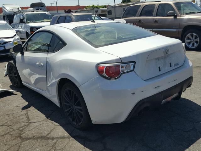 JF1ZNAA19D2731645 - 2013 TOYOTA SCION FR-S WHITE photo 3