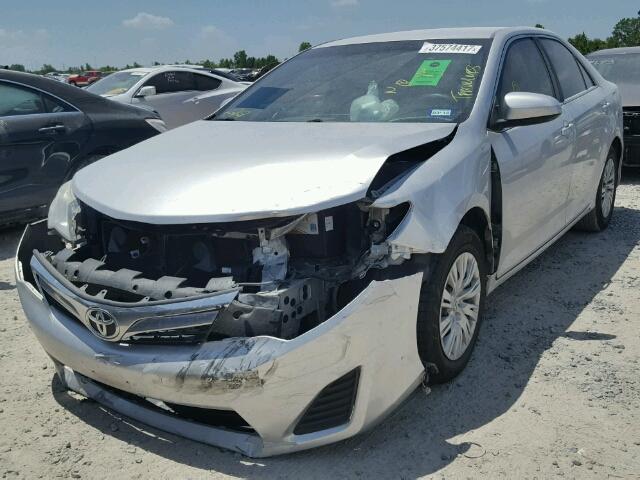 4T4BF1FK1DR284891 - 2013 TOYOTA CAMRY L SILVER photo 2