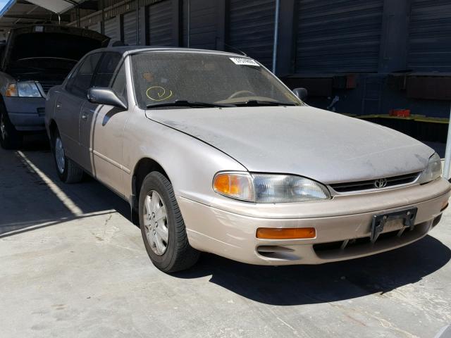 JT2BG12K8T0361126 - 1996 TOYOTA CAMRY DX GOLD photo 1