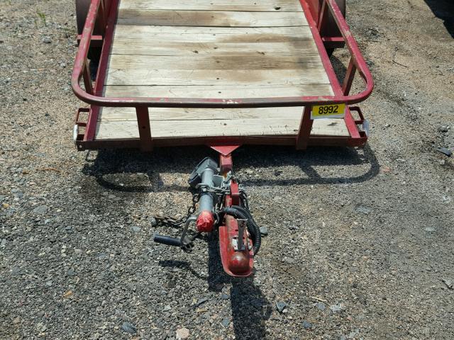 16VLX081541A18586 - 2004 UTILITY TRAILER RED photo 7