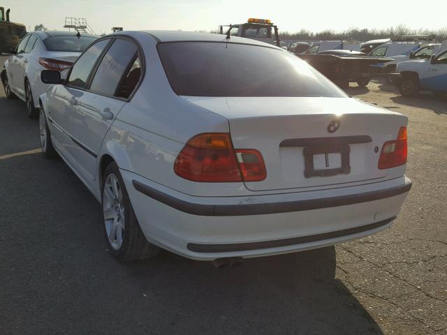 WBAAM3339XFP52347 - 1999 BMW 323I AUTOM WHITE photo 3