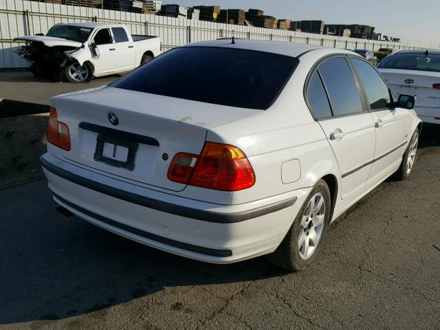 WBAAM3339XFP52347 - 1999 BMW 323I AUTOM WHITE photo 4