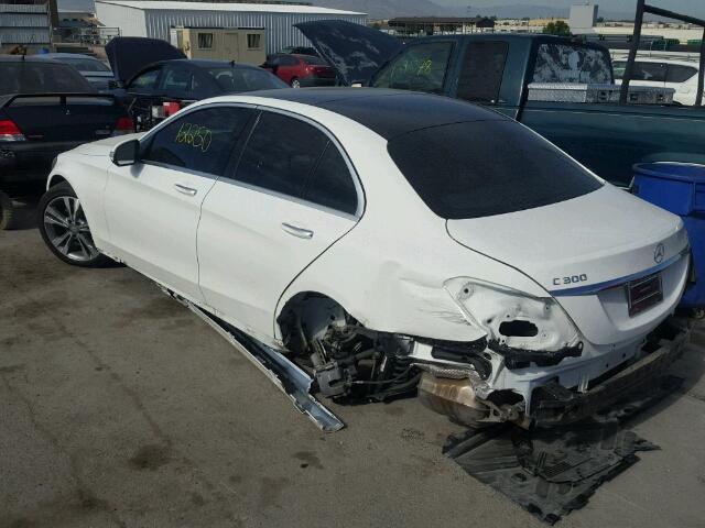 55SWF4KB6FU004352 - 2015 MERCEDES-BENZ C 300 WHITE photo 3