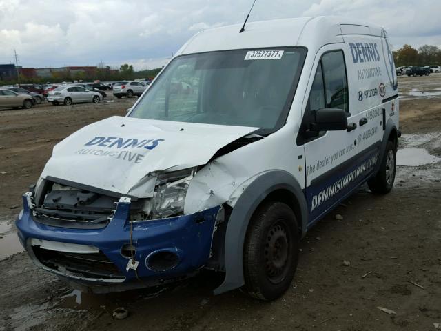 NM0LS7DN8DT174812 - 2013 FORD TRANSIT CO WHITE photo 2