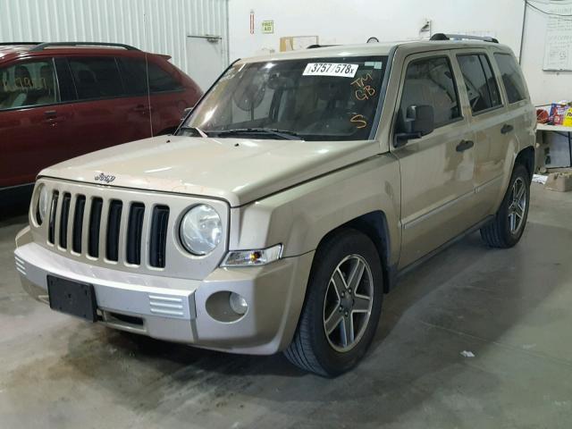 1J8FF48B09D152610 - 2009 JEEP PATRIOT LI SILVER photo 2