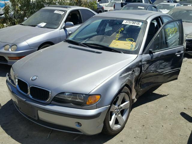 WBAAZ33425KW77666 - 2005 BMW 325 IS SUL GRAY photo 2