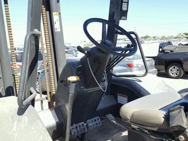 JJGN580HEGC738096 - 2016 CASE FORKLIFT YELLOW photo 5