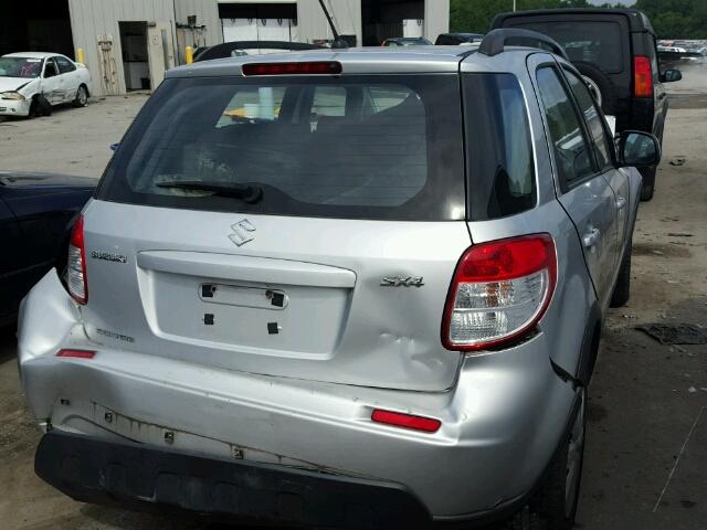 JS2YA5A33A6301324 - 2010 SUZUKI SX4 SILVER photo 4