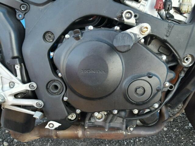 JH2SC57036M200740 - 2006 HONDA CBR1000 RR BLACK photo 7