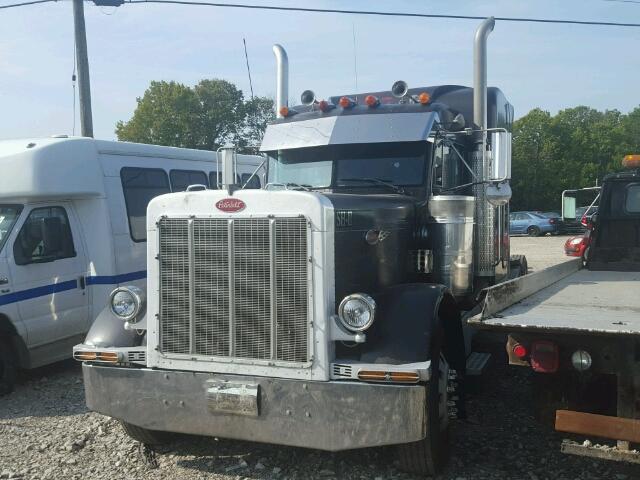 1XP5DR9X1WD466339 - 1998 PETERBILT 379 BLACK photo 2