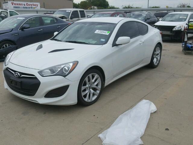 KMHHT6KD6DU109201 - 2013 HYUNDAI GENESIS CO WHITE photo 2