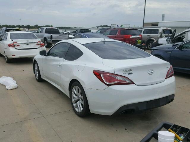 KMHHT6KD6DU109201 - 2013 HYUNDAI GENESIS CO WHITE photo 3