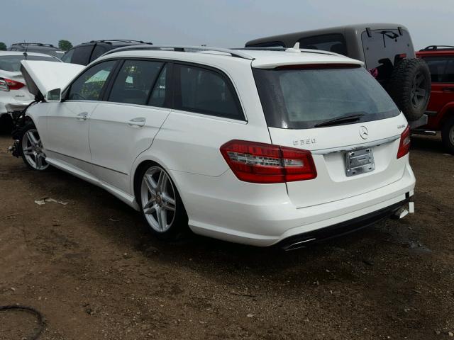 WDDHH8JB5DA670417 - 2013 MERCEDES-BENZ E 350 4MAT WHITE photo 3