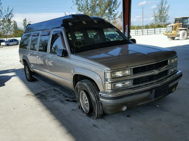 3GNGK26J7XG177856 - 1999 CHEVROLET SUBURBAN K TAN photo 1