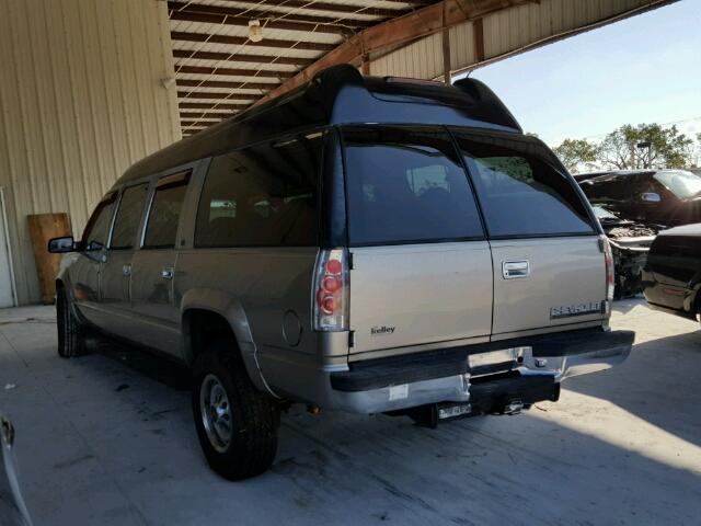 3GNGK26J7XG177856 - 1999 CHEVROLET SUBURBAN K TAN photo 3