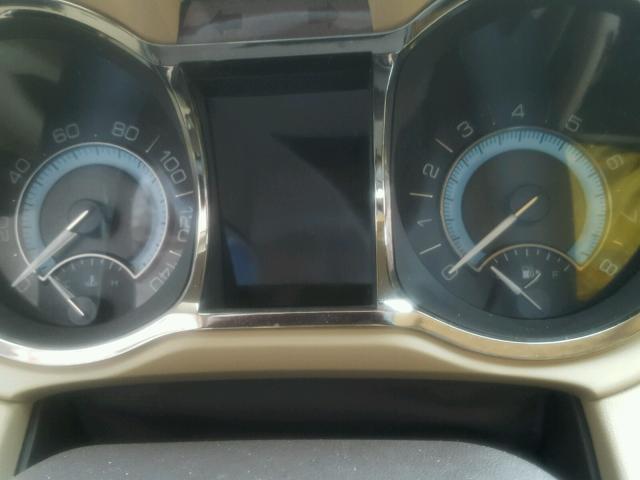 1G4GJ5G36CF216778 - 2012 BUICK LACROSSE T WHITE photo 8